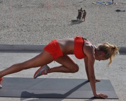 30 Minute Full Body Workout for Beginners (First 5 Minutes)